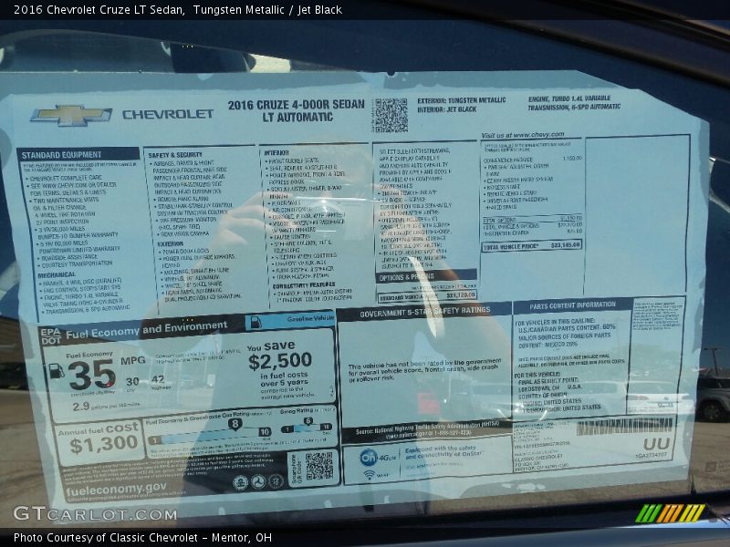 Tungsten Metallic / Jet Black 2016 Chevrolet Cruze LT Sedan