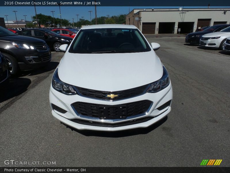 Summit White / Jet Black 2016 Chevrolet Cruze LS Sedan