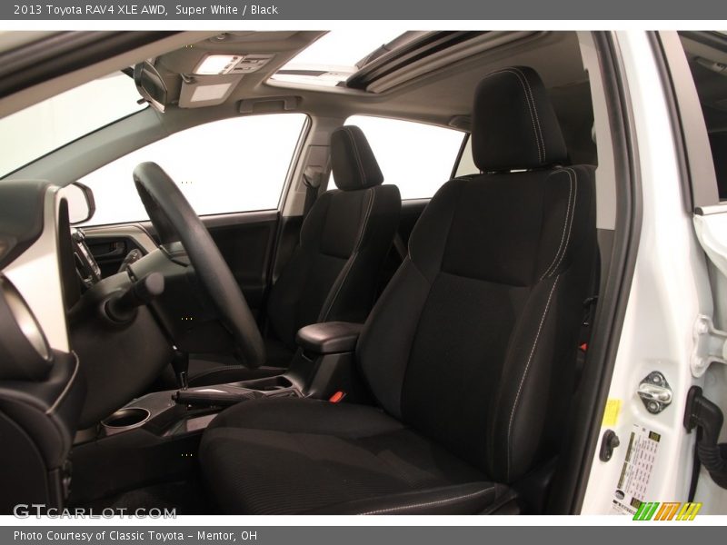 Super White / Black 2013 Toyota RAV4 XLE AWD