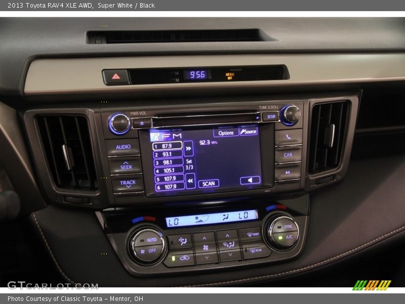 Super White / Black 2013 Toyota RAV4 XLE AWD
