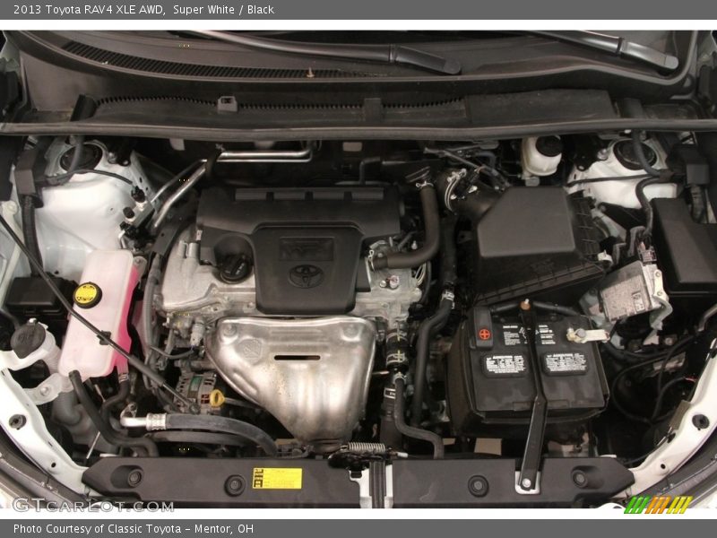 Super White / Black 2013 Toyota RAV4 XLE AWD