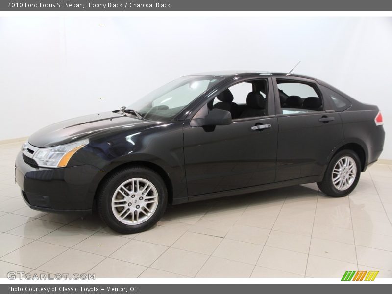 Ebony Black / Charcoal Black 2010 Ford Focus SE Sedan