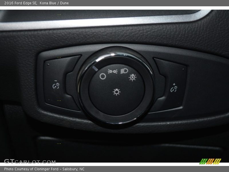 Kona Blue / Dune 2016 Ford Edge SE