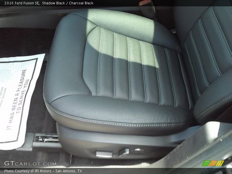 Shadow Black / Charcoal Black 2016 Ford Fusion SE