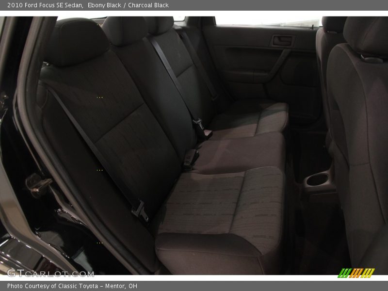 Ebony Black / Charcoal Black 2010 Ford Focus SE Sedan