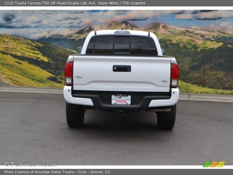 Super White / TRD Graphite 2016 Toyota Tacoma TRD Off-Road Double Cab 4x4