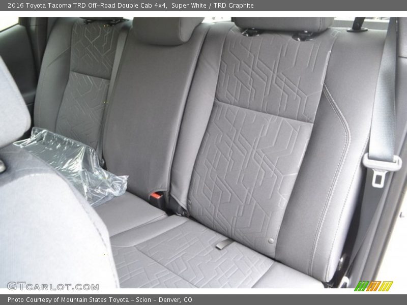 Super White / TRD Graphite 2016 Toyota Tacoma TRD Off-Road Double Cab 4x4