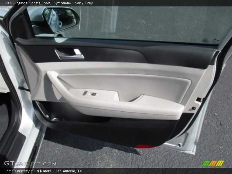 Symphony Silver / Gray 2016 Hyundai Sonata Sport