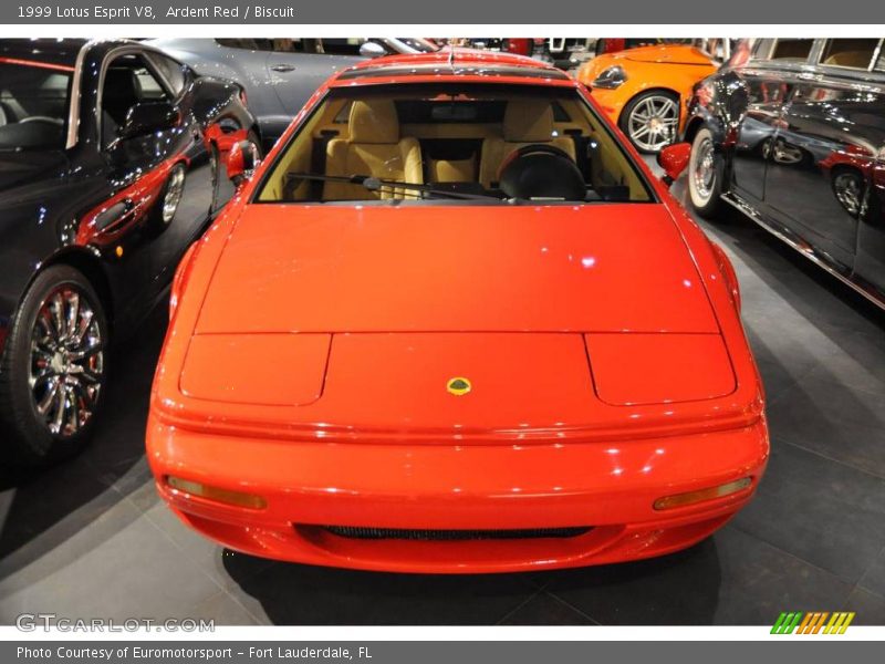 Ardent Red / Biscuit 1999 Lotus Esprit V8