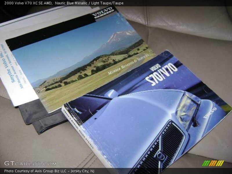 Nautic Blue Metallic / Light Taupe/Taupe 2000 Volvo V70 XC SE AWD