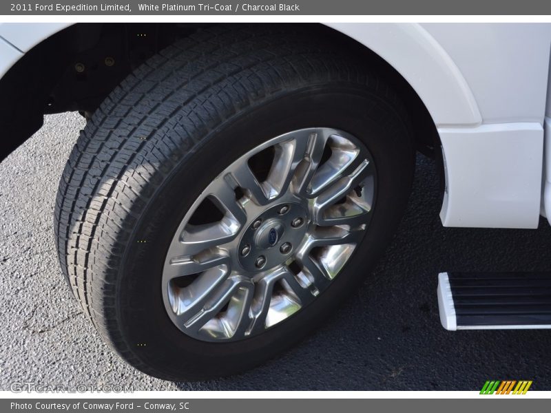 White Platinum Tri-Coat / Charcoal Black 2011 Ford Expedition Limited