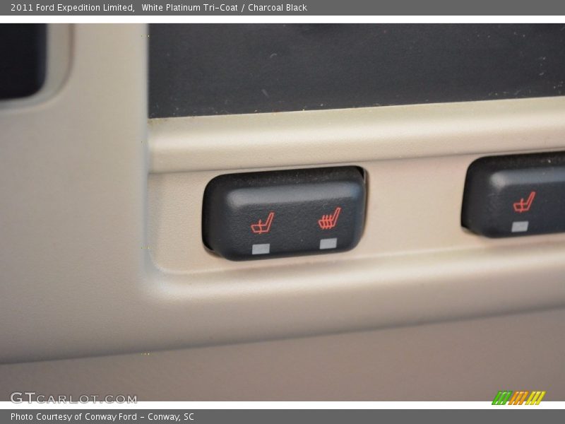 White Platinum Tri-Coat / Charcoal Black 2011 Ford Expedition Limited
