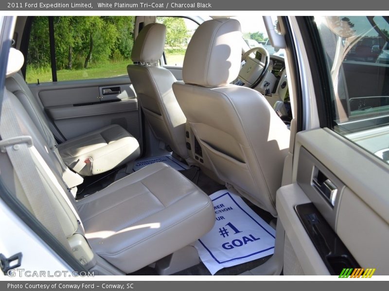 White Platinum Tri-Coat / Charcoal Black 2011 Ford Expedition Limited