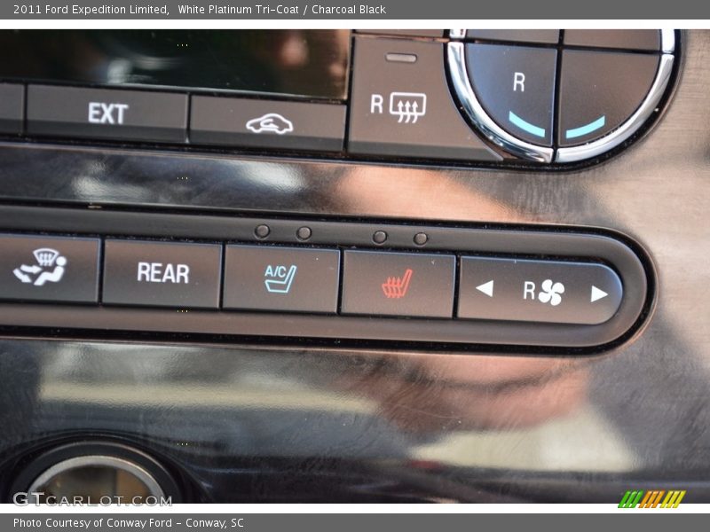 White Platinum Tri-Coat / Charcoal Black 2011 Ford Expedition Limited