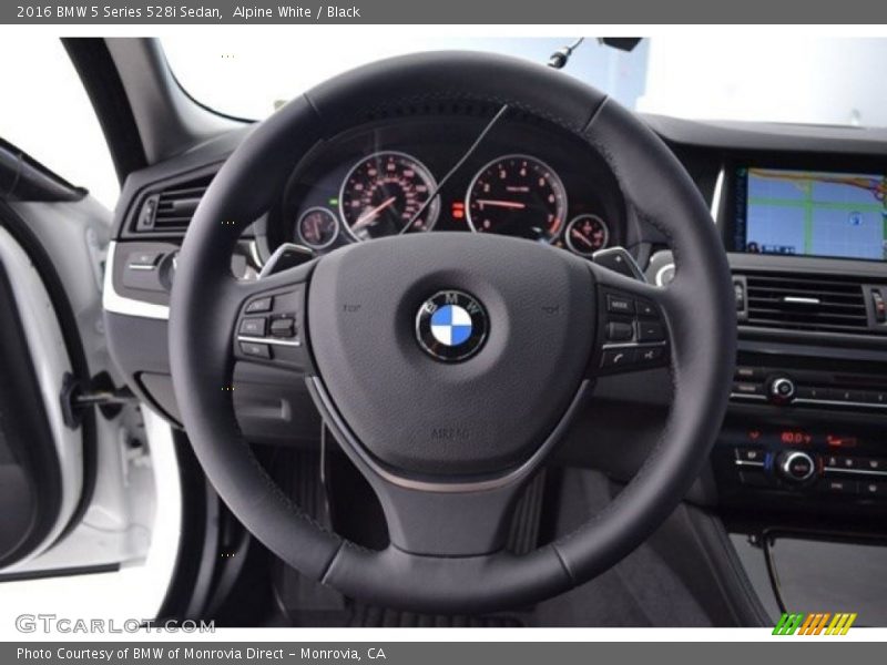 Alpine White / Black 2016 BMW 5 Series 528i Sedan