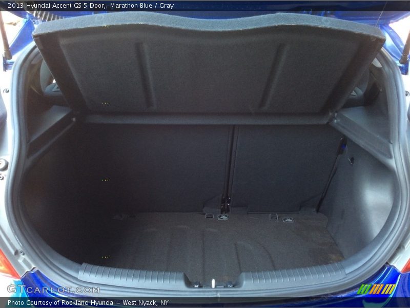 Marathon Blue / Gray 2013 Hyundai Accent GS 5 Door