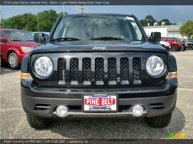 Black / Light Pebble Beige/Dark Slate Gray 2016 Jeep Patriot Latitude 4x4