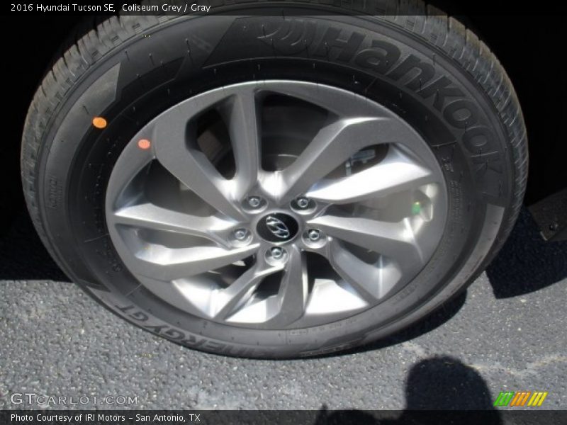 Coliseum Grey / Gray 2016 Hyundai Tucson SE