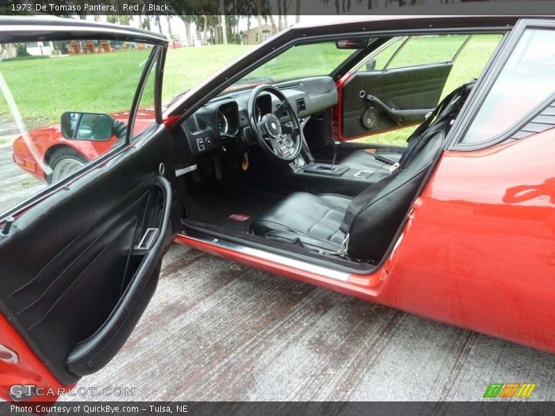 Red / Black 1973 De Tomaso Pantera