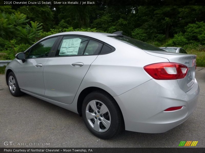 Silver Ice Metallic / Jet Black 2016 Chevrolet Cruze LS Sedan