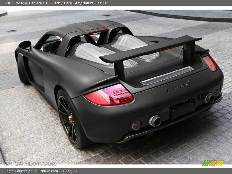 Black / Dark Grey Natural Leather 2005 Porsche Carrera GT