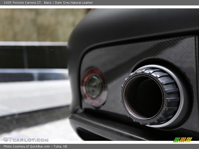 Black / Dark Grey Natural Leather 2005 Porsche Carrera GT