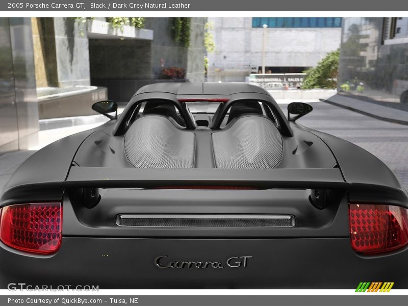Black / Dark Grey Natural Leather 2005 Porsche Carrera GT