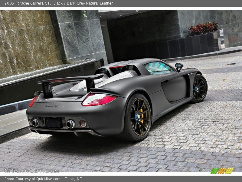 Black / Dark Grey Natural Leather 2005 Porsche Carrera GT