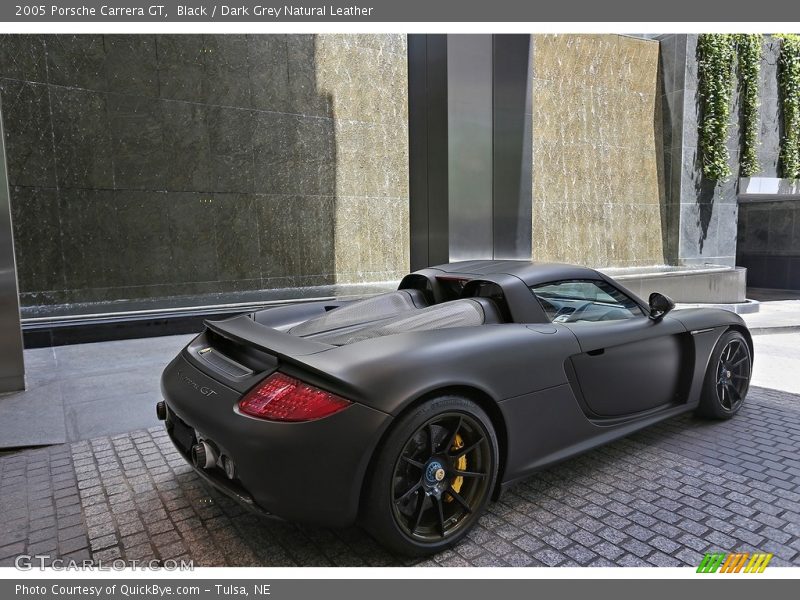 Black / Dark Grey Natural Leather 2005 Porsche Carrera GT