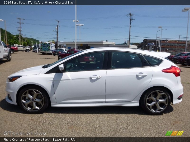 Oxford White / Charcoal Black 2016 Ford Focus ST
