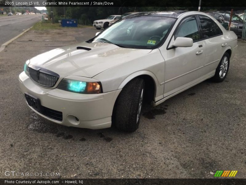 Ceramic White Pearlescent / Shale/Dove 2005 Lincoln LS V8