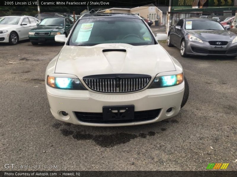 Ceramic White Pearlescent / Shale/Dove 2005 Lincoln LS V8