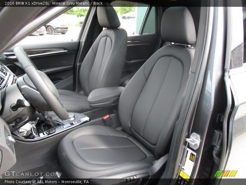 Mineral Grey Metallic / Black 2016 BMW X1 xDrive28i