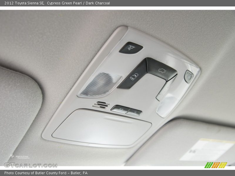 Cypress Green Pearl / Dark Charcoal 2012 Toyota Sienna SE