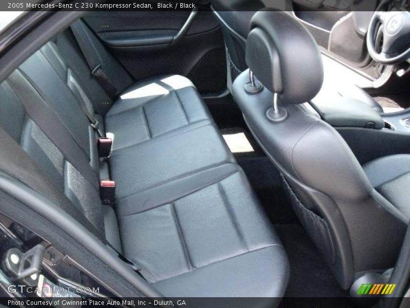 Black / Black 2005 Mercedes-Benz C 230 Kompressor Sedan
