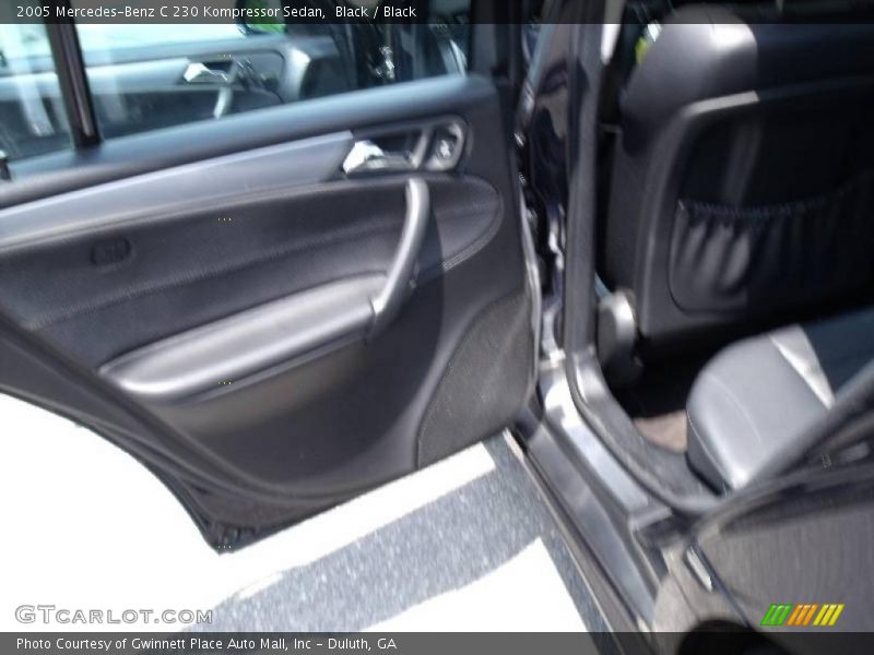 Black / Black 2005 Mercedes-Benz C 230 Kompressor Sedan