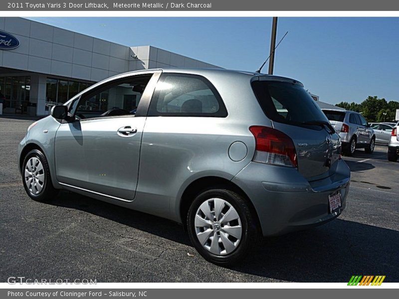 Meteorite Metallic / Dark Charcoal 2011 Toyota Yaris 3 Door Liftback