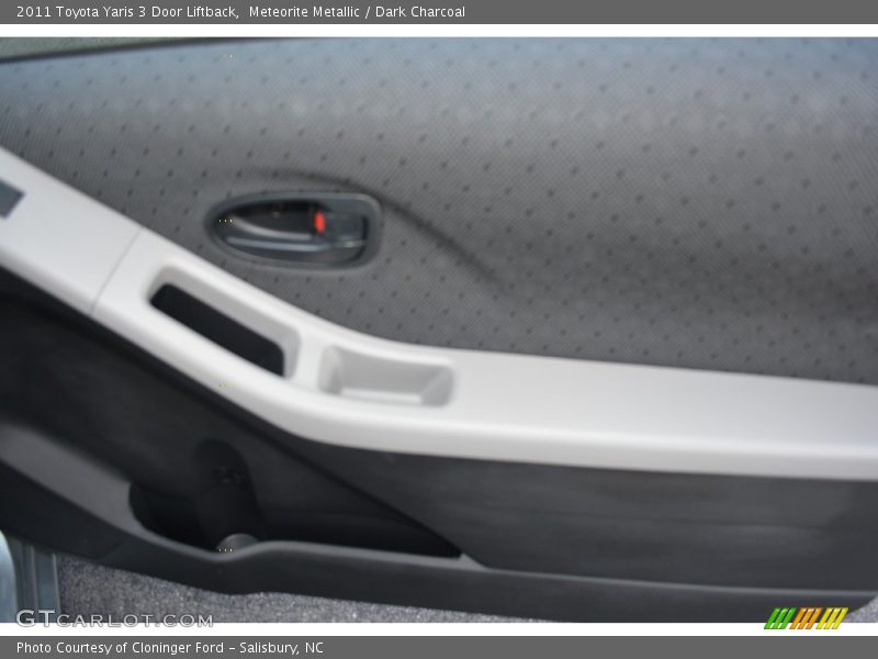 Meteorite Metallic / Dark Charcoal 2011 Toyota Yaris 3 Door Liftback