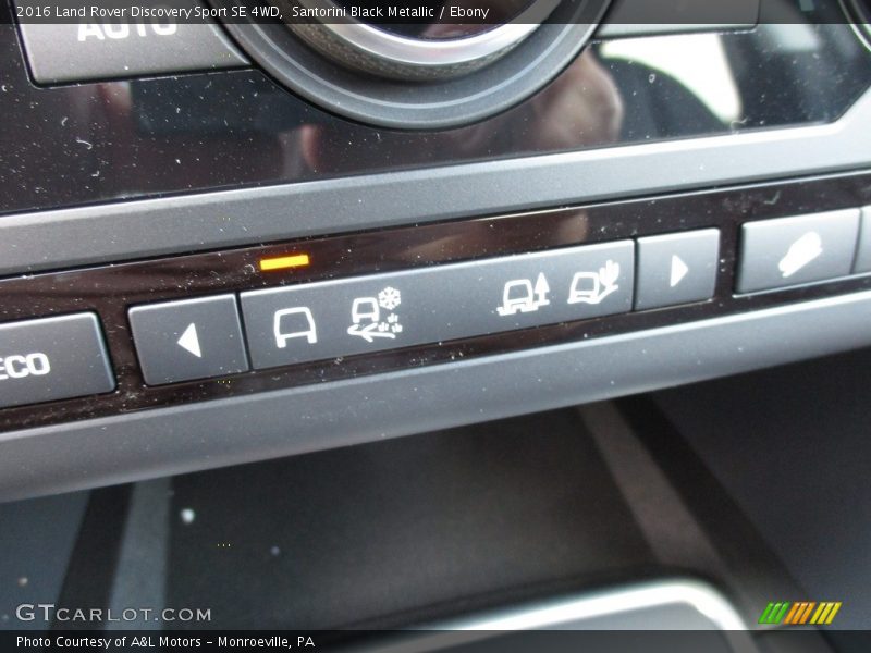 Santorini Black Metallic / Ebony 2016 Land Rover Discovery Sport SE 4WD