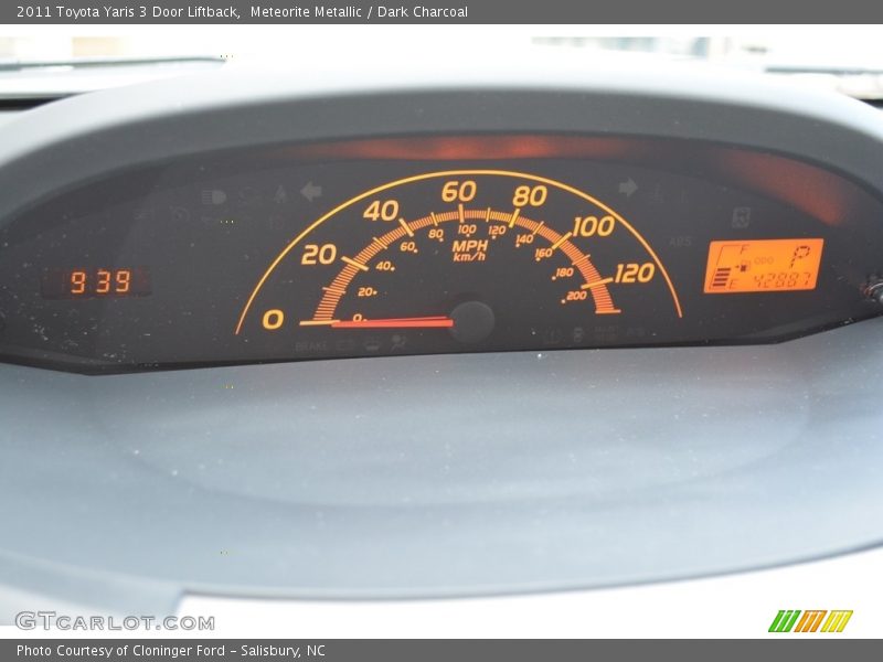 Meteorite Metallic / Dark Charcoal 2011 Toyota Yaris 3 Door Liftback