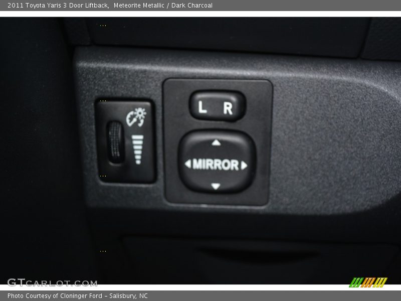 Meteorite Metallic / Dark Charcoal 2011 Toyota Yaris 3 Door Liftback