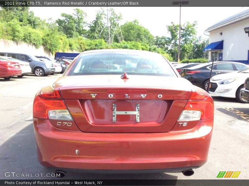 Flamenco Red Metallic / Cranberry Leather/Off Black 2011 Volvo C70 T5