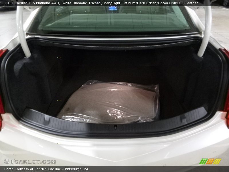 White Diamond Tricoat / Very Light Platinum/Dark Urban/Cocoa Opus Full Leather 2013 Cadillac XTS Platinum AWD