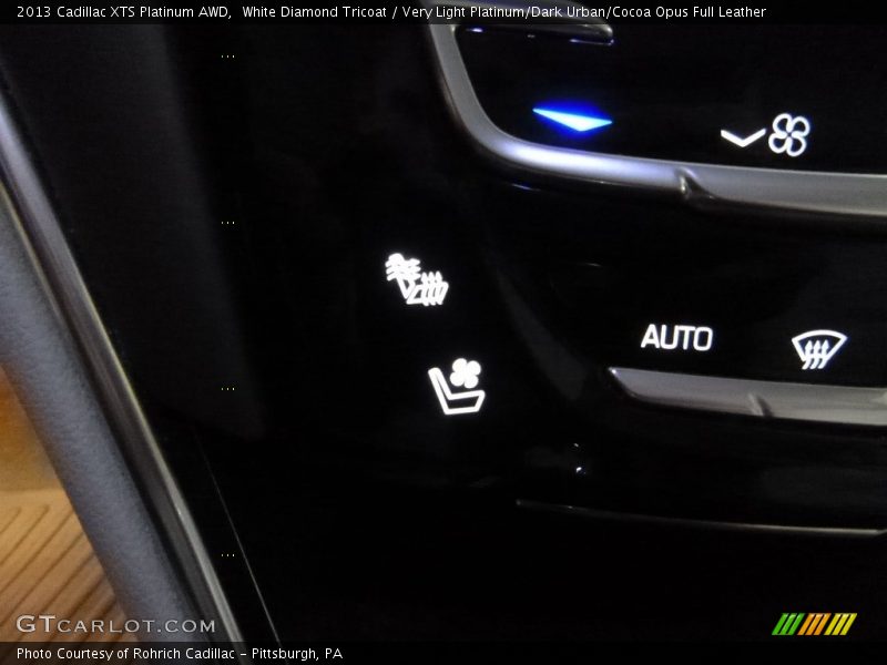White Diamond Tricoat / Very Light Platinum/Dark Urban/Cocoa Opus Full Leather 2013 Cadillac XTS Platinum AWD