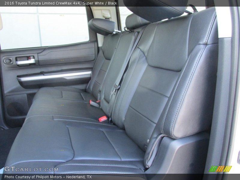 Super White / Black 2016 Toyota Tundra Limited CrewMax 4x4