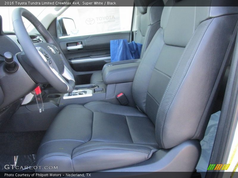 Super White / Black 2016 Toyota Tundra Limited CrewMax 4x4