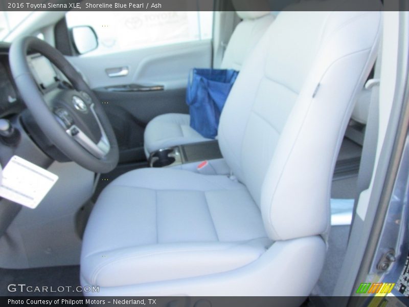 Shoreline Blue Pearl / Ash 2016 Toyota Sienna XLE