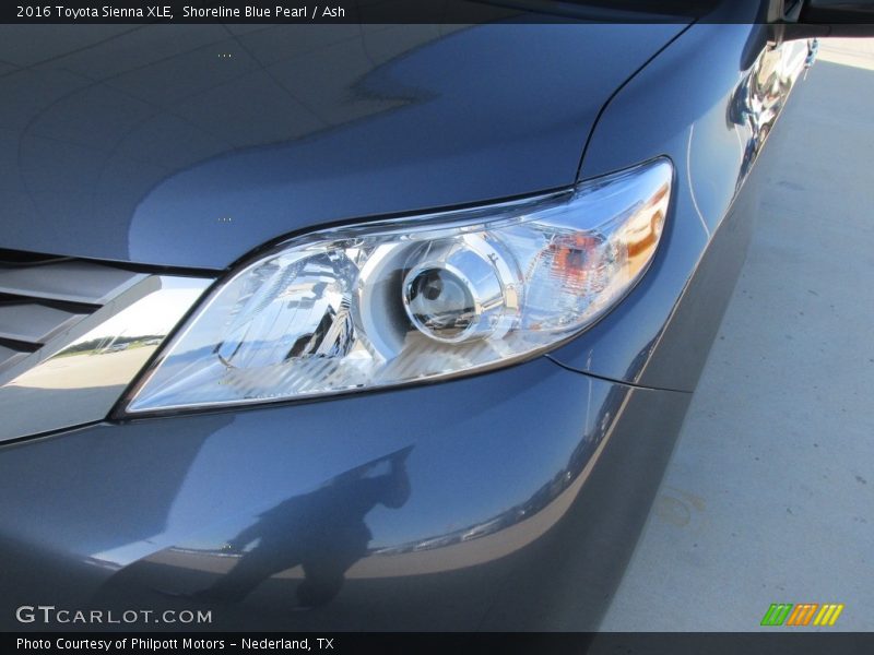 Shoreline Blue Pearl / Ash 2016 Toyota Sienna XLE