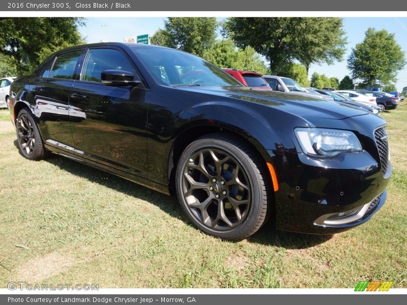 Gloss Black / Black 2016 Chrysler 300 S