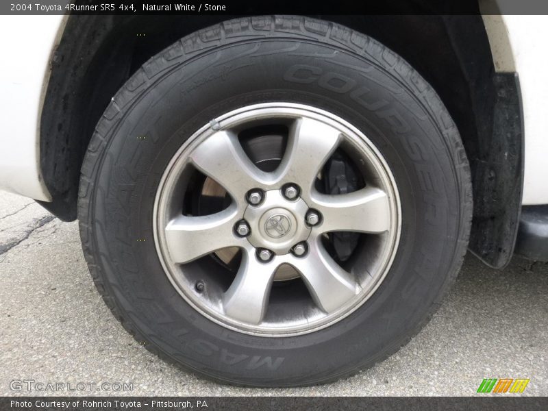 Natural White / Stone 2004 Toyota 4Runner SR5 4x4